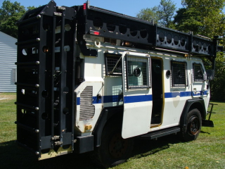 Illustration for article titled So NYC's SWAT Trucks End Up On Ebay Like Every Other Weird Rustbucket